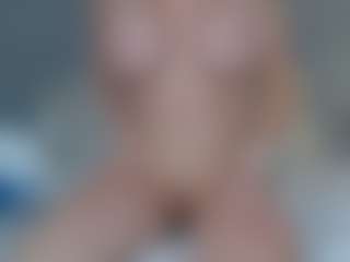 ChloeAdamsTx's Live Sex Cam Show