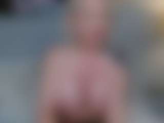 ChloeAdamsTx's Live Sex Cam Show
