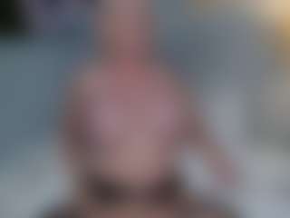 ChloeAdamsTx's Live Sex Cam Show