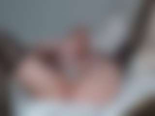 ChloeAdamsTx's Live Sex Cam Show
