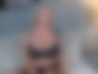 ChloeAdamsTx's Live Sex Cam Show