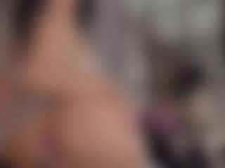 saraycollins's Live Sex Cam Show