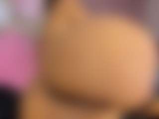 Live cam show with saraycollins - Strip on Uber Horny