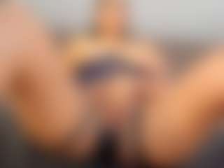 saraycollins's Live Sex Cam Show