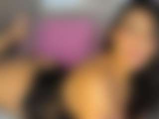 Live cam show with saraycollins - Natural on sexylivex.com