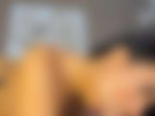 saraycollins's Live Sex Cam Show