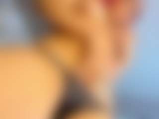 Live cam show with saraycollins - Fetish Big Tits on AdultVida.com