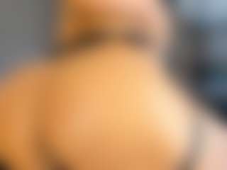 saraycollins's Live Sex Cam Show