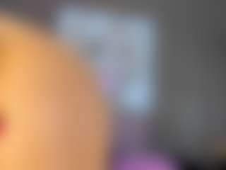 saraycollins's Live Sex Cam Show