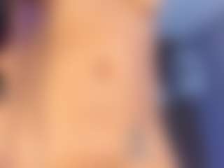 Live cam show with saraycollins - Latina Mature on CamwithHer