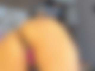 Live cam show with saraycollins - Spank Latina on luckytryst.com | colombia