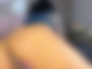 Live cam show with saraycollins - Spank Big Tits on Fit Hotties