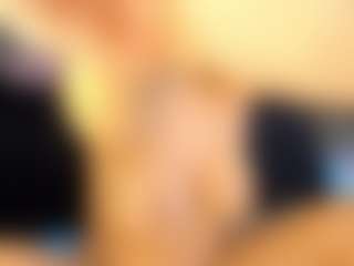 Live cam show with saraycollins - Striptease on Nude Live Now