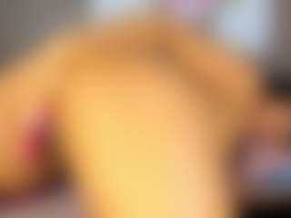 Live cam show with saraycollins - Spank Curvy on Strip Flash - Live Sex Shows