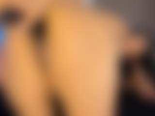 Live cam show with saraycollins - Tease on Camsoda