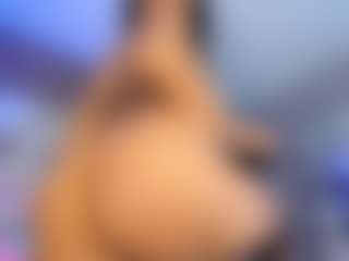 saraycollins's Live Sex Cam Show