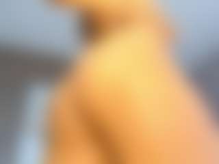 saraycollins's Live Sex Cam Show