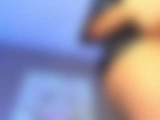 saraycollins's Live Sex Cam Show