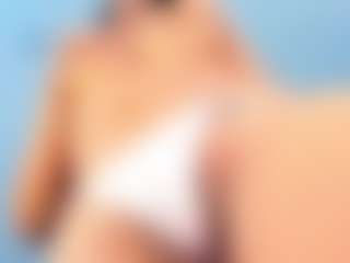 Live cam show with saraycollins - Full Nudity on Camsoda