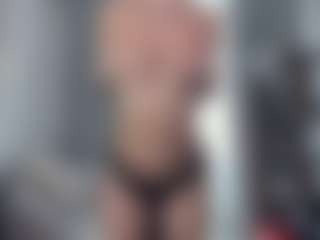 TildaCourseault's Live Sex Cam Show