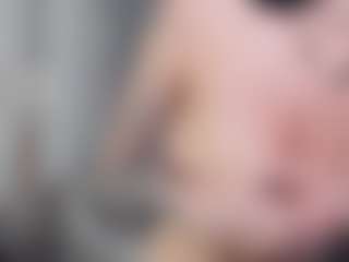 Live cam show with TildaCourseault - Moaning on slutload