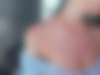 Live cam show with TildaCourseault - Ass Bouncing on Soda Cam