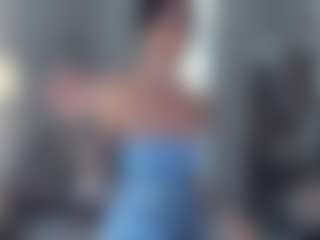 Live cam show with TildaCourseault - Moaning on CamClone