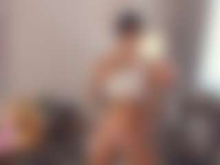 Live cam show with TildaCourseault - Moaning on Camsoda Late Night
