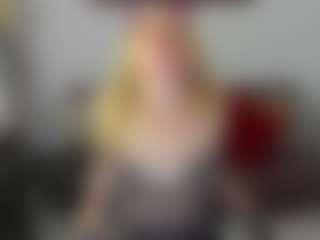 Live cam show with AliceCat - Thick on Stripli.com