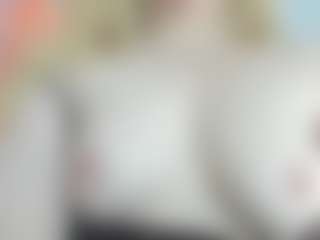 Live cam show with AliceCat - Mature Young Adult on nudelive.tv
