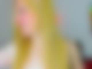 Live cam show with AliceCat - Blonde Hair MILF on fapnchat