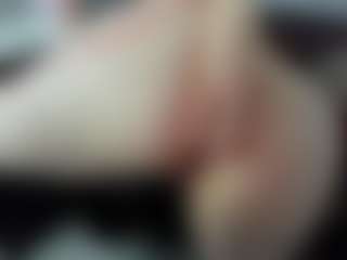 Live cam show with AliceCat - BBW on hrnylive.com