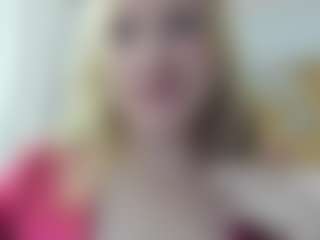 Live cam show with AliceCat - Full Nudity on camgirlchat.live