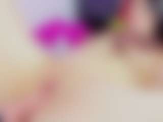 Live cam show with dulcefuego - Red Hair on Latina Girls
