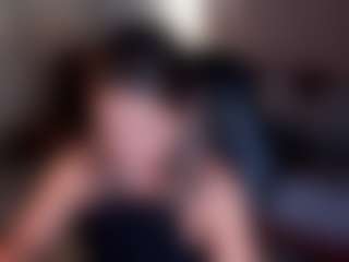 Live cam show with dulcelyra - Dirty Talk on CamClone