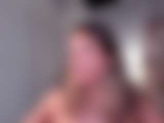 Live cam show with dulcelyra - Lesbian on Gym Cam Girls