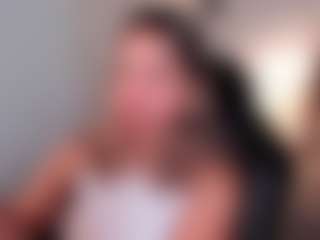 Live-Cam-Show mit dulcelyra - Spank auf Camsoda