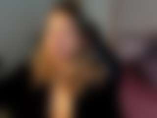 Live cam show with dulcelyra - Lesbian on SmokeAndPoke