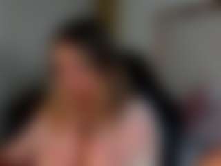 dulcelyra's Live Sex Cam Show