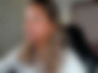 Live cam show with dulcelyra - Cute on camwithhim.com