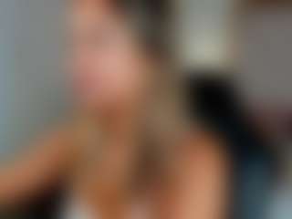 dulcelyra's Live Sex Cam Show