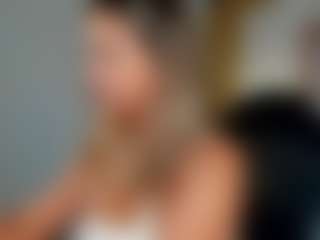 dulcelyra's Live Sex Cam Show