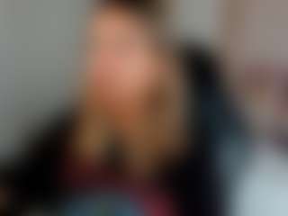 dulcelyra's Live Sex Cam Show