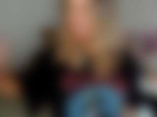 dulcelyra's Live Sex Cam Show