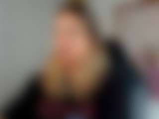 dulcelyra's Live Sex Cam Show