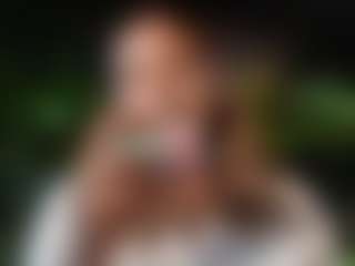 dulcelyra's Live Sex Cam Show