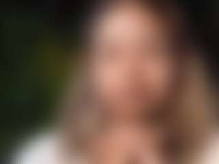 dulcelyra's Live Sex Cam Show