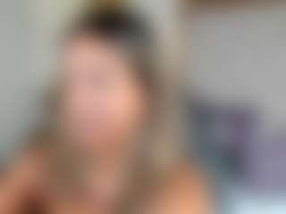 dulcelyra's Live Sex Cam Show