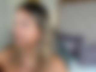 dulcelyra's Live Sex Cam Show