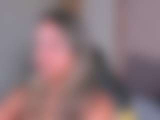 dulcelyra's Live Sex Cam Show